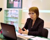 01 01