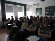 Безопасность пациента: Роль современных адгезивов в медицинской практике
